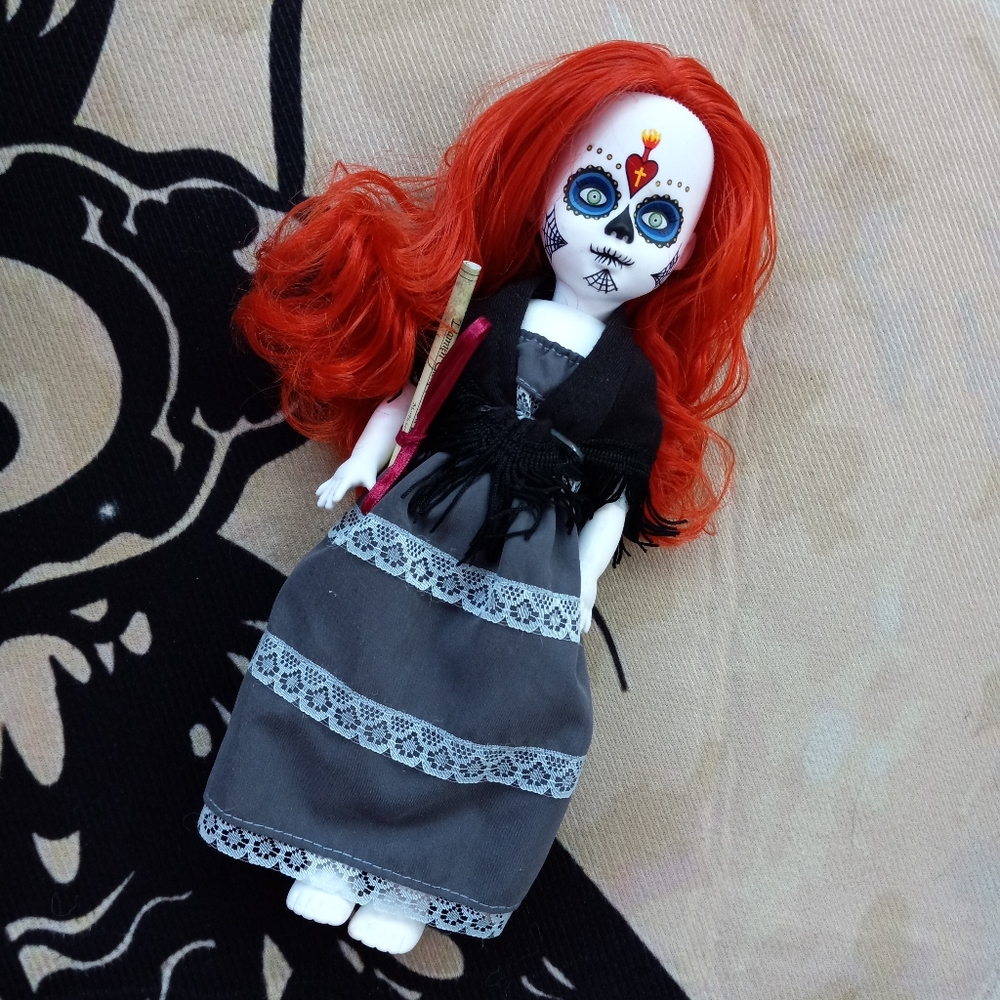 Savannah- Day of the Dead Living Dead Doll! Rare collectible w box & death cert - Picture 1 of 7